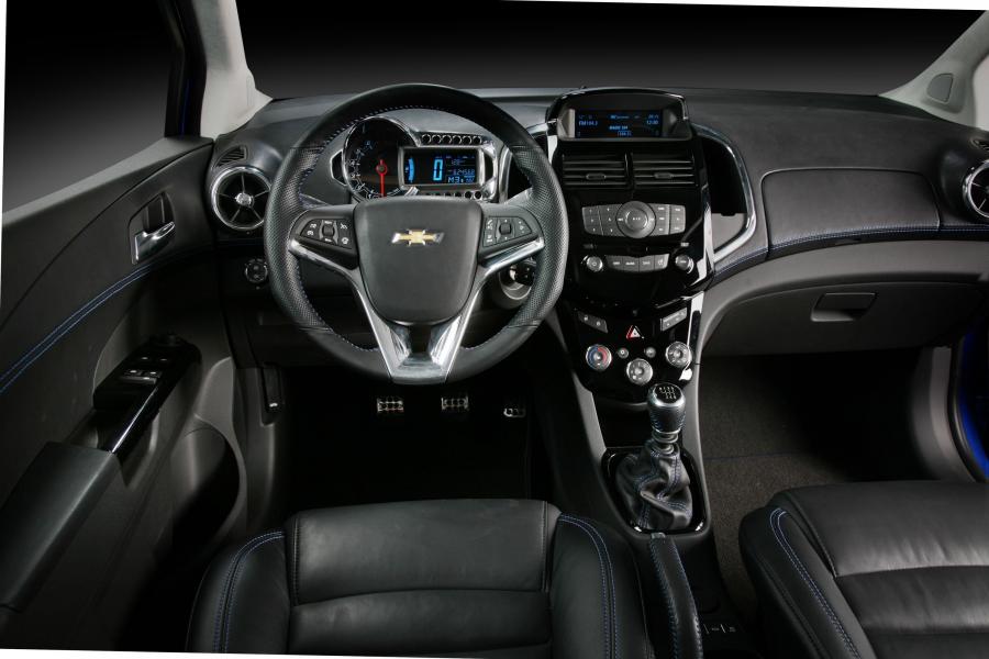  Chevrolet Aveo RS Concept 2010 года  (фото 24 из 66)